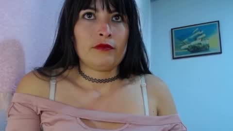 alexandrasaen online show from December 17, 2025, 10:27 pm