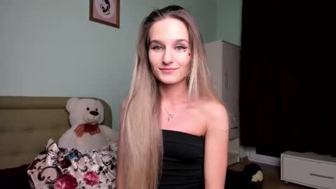 Snapshot of alexasweetblonde chatting on March 5, 2025, 12:16 am Alexa online show from March 5, 2025, 12:16 am