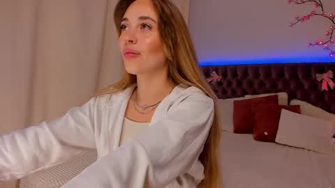 AlexaWilds online show from October 4, 2025, 5:27 am