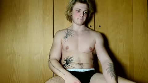 Snapshot of alexbarczukxxx chatting on February 18, 2026, 10:17 pm Alex Barczuk online show from February 18, 2026, 10:17 pm