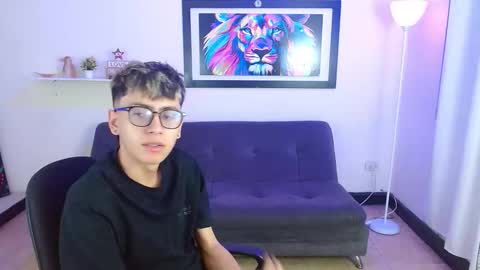 alex online show from March 25, 2026, 1:39 pm