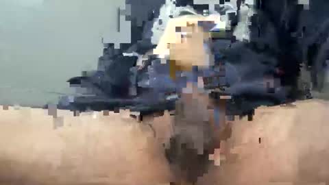 HelpMeCum online show from November 19, 2025, 12:43 am