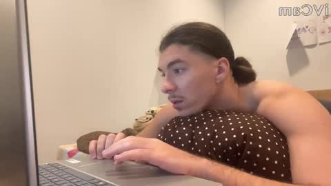 alexfilmx online show from October 15, 2025, 5:40 am