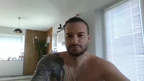 rey ale84 online show from March 16, 2026, 11:58 am