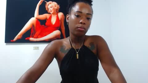 Snapshot of alexia_sinclaire24 chatting on October 19, 2025, 11:16 pm alexia_sinclaire24 online show from October 19, 2025, 11:16 pm
