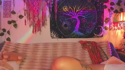 Alex online show from April 25, 2026, 1:41 pm