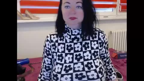 alexie33 online show from February 11, 2025, 7:54 am