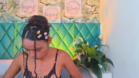 Alexia Brown online show from May 19, 2026, 3:07 pm
