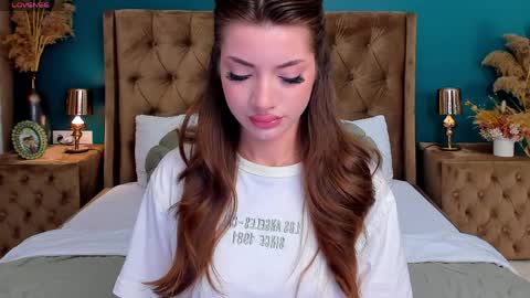 Alexis online show from April 7, 2026, 5:19 am