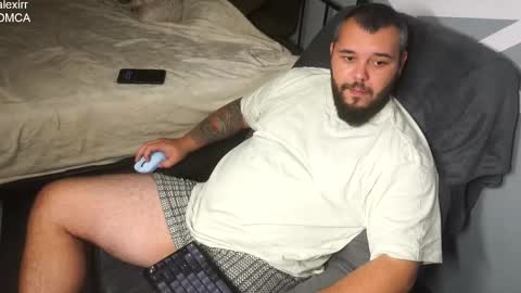 Snapshot of alexirr chatting on November 12, 2025, 8:52 pm Alex online show from November 12, 2025, 8:52 pm