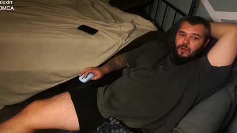 Snapshot of alexirr chatting on November 22, 2025, 9:36 pm Alex online show from November 22, 2025, 9:36 pm