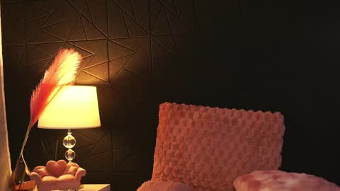 Alexis Texas online show from April 1, 2026, 1:41 pm