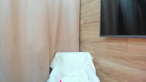 Sosweetcherry online show from January 12, 2025, 5:11 pm