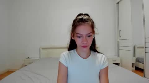 Alex online show from October 15, 2025, 6:57 am