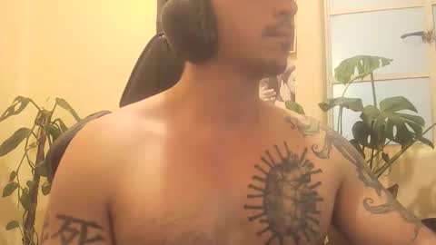 Alexxx online show from May 19, 2026, 1:56 am