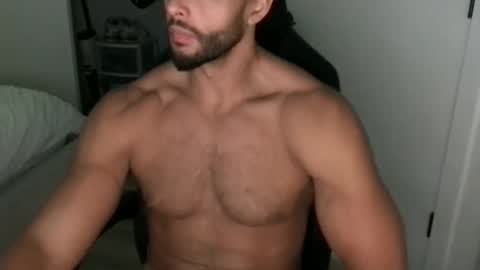 Snapshot of alexspa333 chatting on October 28, 2025, 5:37 pm Alex online show from October 28, 2025, 5:37 pm