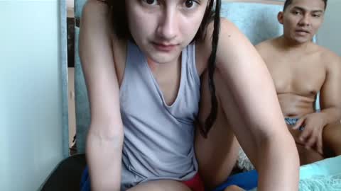 alex y luisa online show from March 2, 2025, 3:05 pm