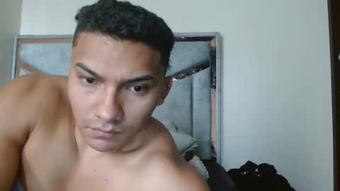 alex y luisa online show from March 13, 2026, 2:12 pm