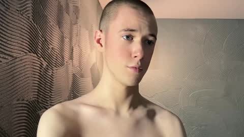 Snapshot of alexwos chatting on December 2, 2024, 7:49 pm Alex online show from December 2, 2024, 7:49 pm