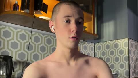 Snapshot of alexwos chatting on December 14, 2024, 2:34 am Alex online show from December 14, 2024, 2:34 am