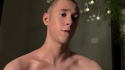 Snapshot of alexwos chatting on February 10, 2025, 10:09 pm Alex online show from February 10, 2025, 10:09 pm