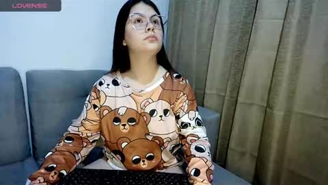 Snapshot of alexxa_12 chatting on October 10, 2025, 5:06 am Alexa online show from October 10, 2025, 5:06 am