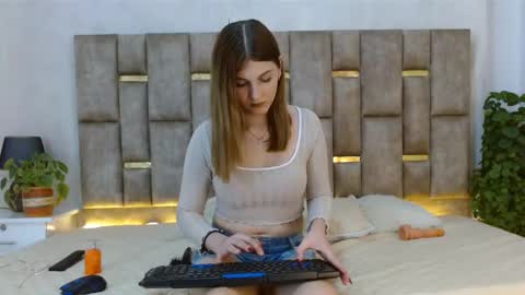 ALEXANDRA online show from March 4, 2025, 3:04 pm