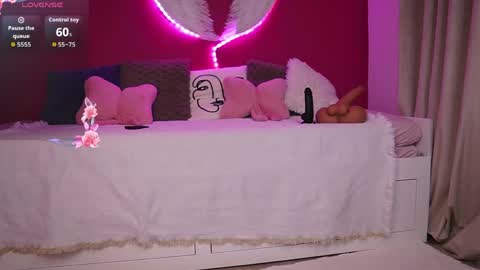 Alexxis Rae online show from March 9, 2026, 4:27 am