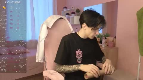 Alex online show from September 26, 2025, 10:19 am