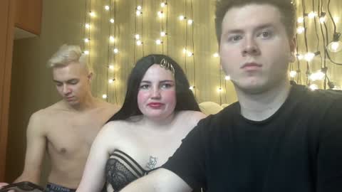 Snapshot of alexxx_d chatting on December 27, 2024, 9:22 pm AlexDimaIgor online show from December 27, 2024, 9:22 pm