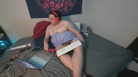 Snapshot of alexxxis2011x3 chatting on February 2, 2025, 8:24 am alexxxis2011x3 online show from February 2, 2025, 8:24 am