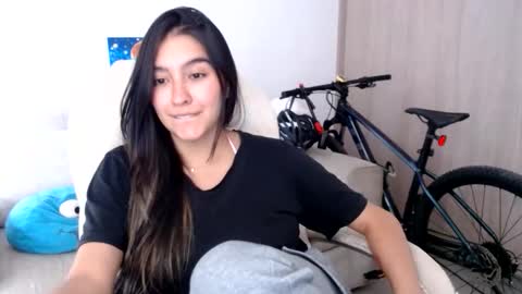Snapshot of alexyferrer1 chatting on June 9, 2026, 9:26 pm alexyferrer1 online show from June 9, 2026, 9:26 pm