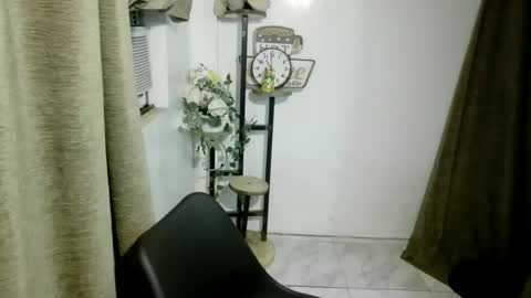 MARIE online show from September 16, 2025, 7:26 pm