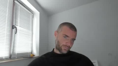 alfiesolomons87 online show from November 19, 2025, 11:21 am