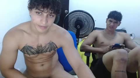 alfred_cantillo online show from April 10, 2026, 4:06 am