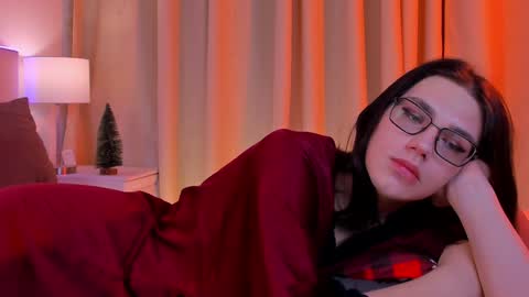 Alfreda online show from December 30, 2024, 3:14 am