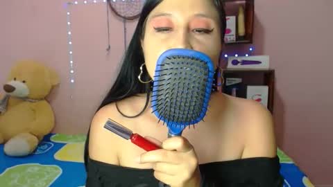 alixia online show from June 8, 2026, 9:15 pm