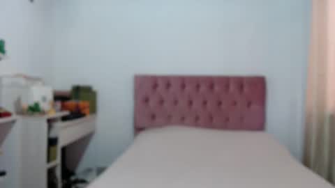 Alia  online show from October 18, 2025, 12:06 pm