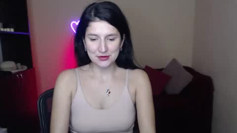 Alianna online show from February 2, 2025, 12:24 pm