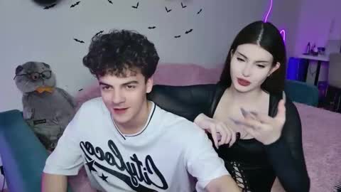 alice and james online show from October 16, 2025, 7:26 pm