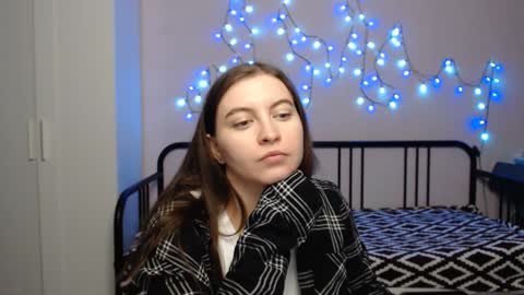 Alice online show from December 21, 2024, 10:08 pm