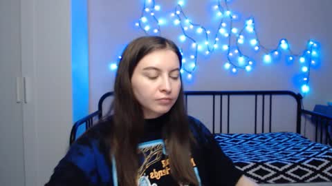 Alice online show from January 8, 2025, 9:23 pm