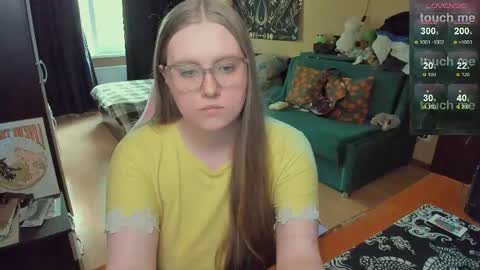 Alice 3 online show from May 11, 2026, 2:45 pm