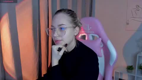 Alice online show from March 11, 2025, 11:48 pm