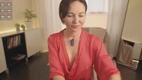 alice_eva online show from October 4, 2025, 11:19 am