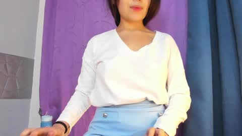  Alice Evans online show from January 31, 2025, 8:22 am