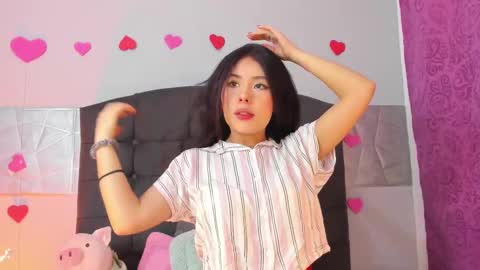  Alice Evans online show from February 21, 2025, 5:02 am