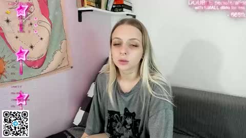 alice_halle online show from November 14, 2025, 3:44 pm