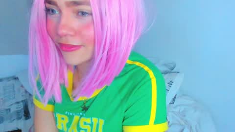 Snapshot of alice_lacroux chatting on December 5, 2024, 7:16 am Alice online show from December 5, 2024, 7:16 am