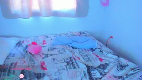 Snapshot of alice_lacroux chatting on December 13, 2024, 6:49 pm Alice online show from December 13, 2024, 6:49 pm